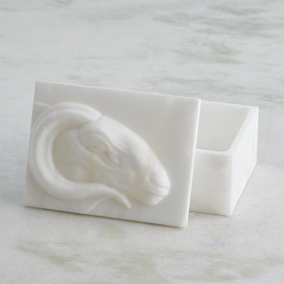 BOX CARVED RAM ALABASTER WHITE #76000