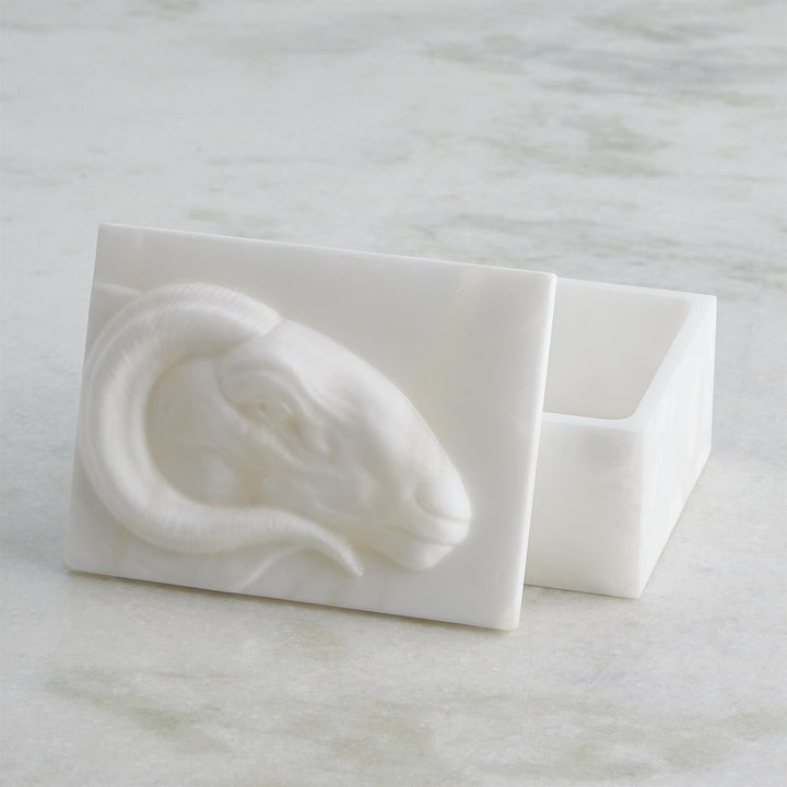 BOX CARVED RAM ALABASTER WHITE #76000