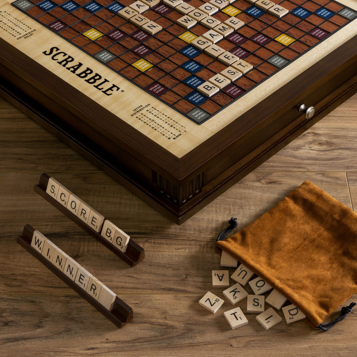 GAME SCRABBLE W/ ROTATING BOARD