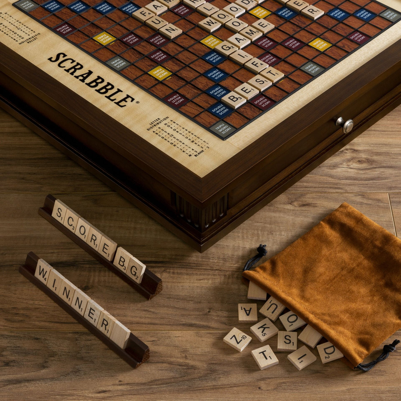 GAME SCRABBLE HEIRLOOM EDITION