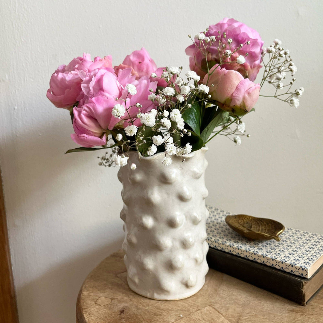 VASE BUMPS & RUFFLES