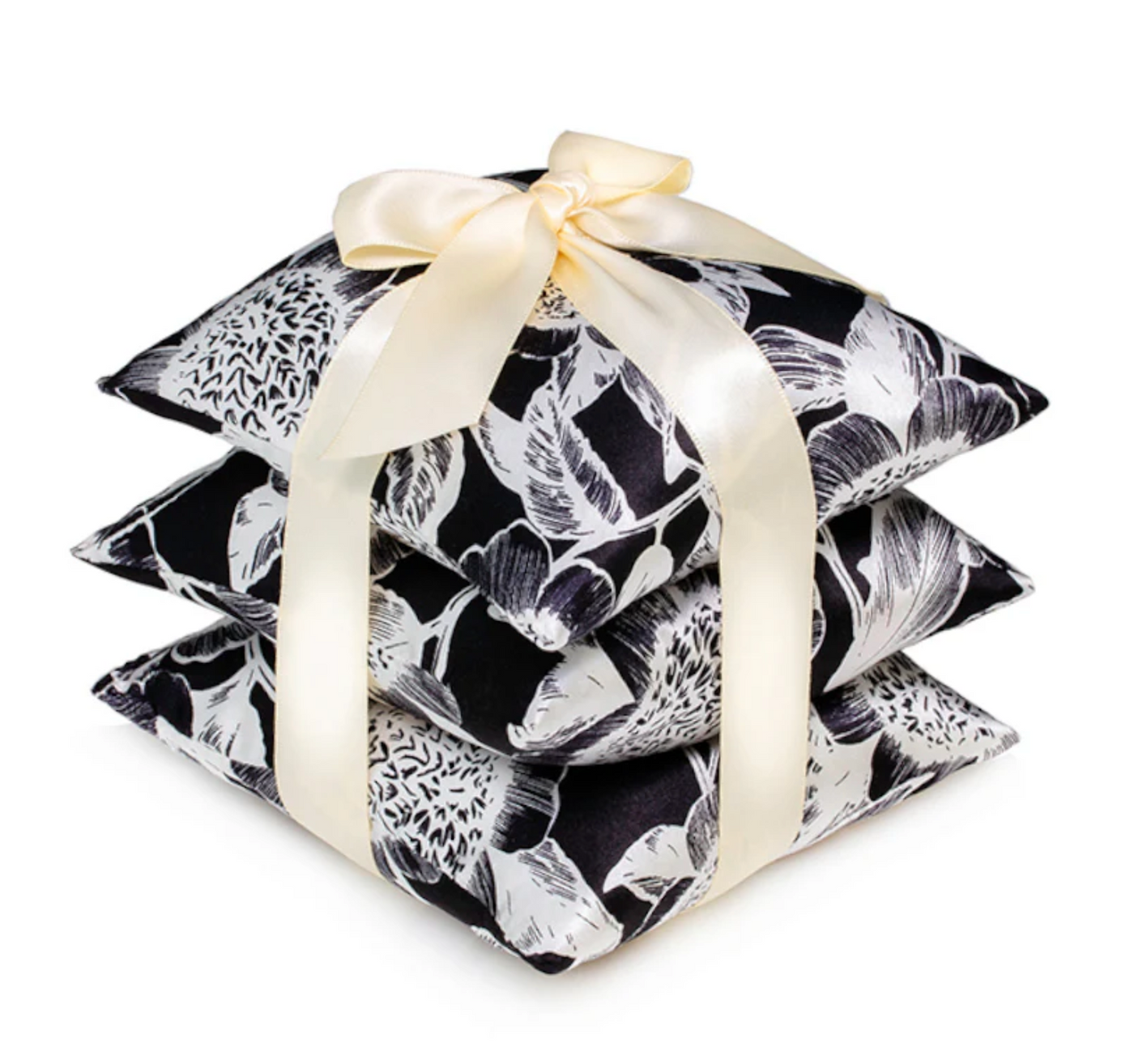 SILK SACHETS - SET OF 3