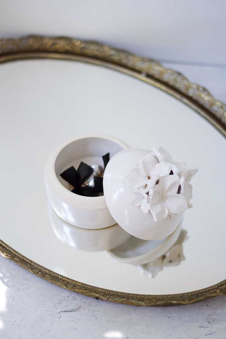 LIDDED JAR CREAM BLOSSOM #78328