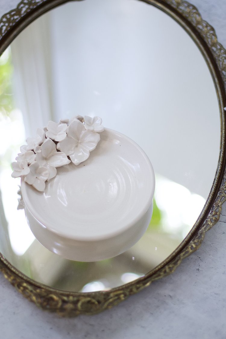 RING DISH CREAM BLOSSOM #78329