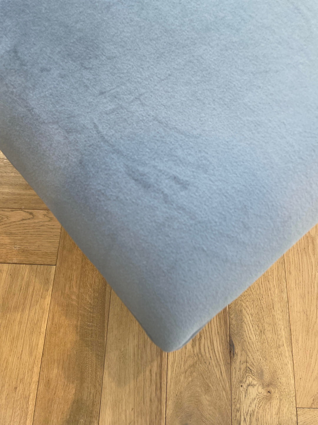 BENCH ACRYLIC LEGS UPH BLUE TOP #78433