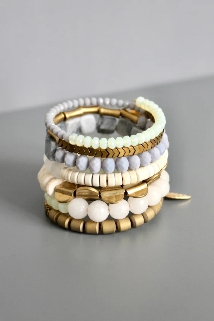 BRACELET GRAY WHITE & BRASS WRAP
