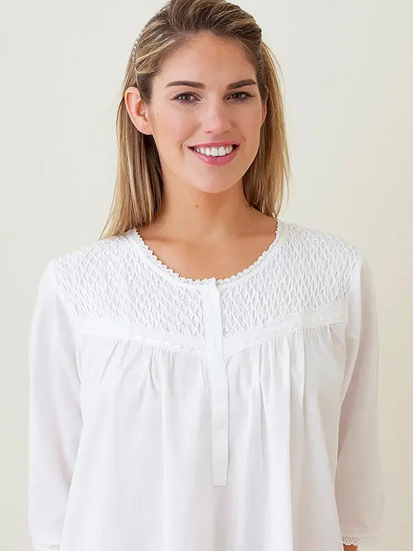 NIGHTGOWN 3/4 SLEEVE SMOCKING & LACE