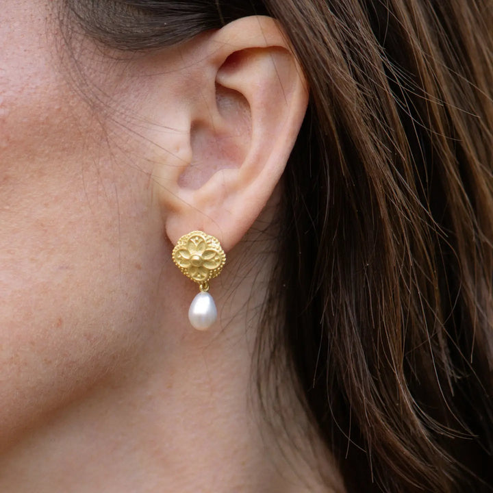EARRINGS PEARL