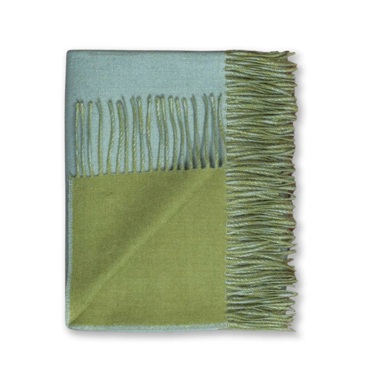 THROW REVERSIBLE COLLECTION