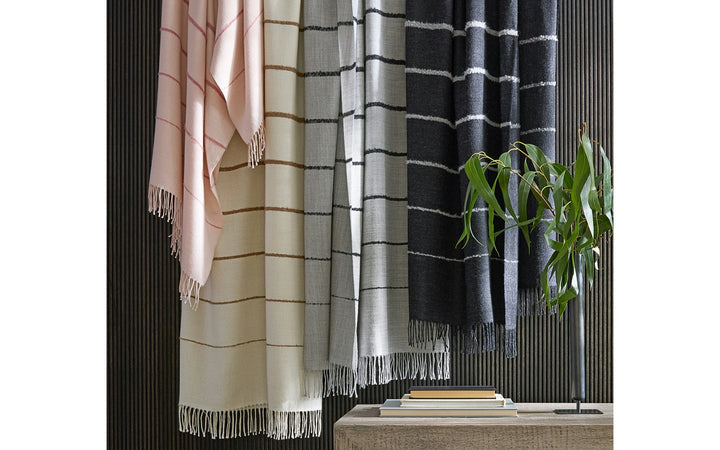 AMELIA THROW COLLECTION