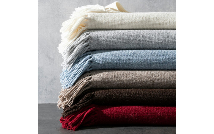 LANZA THROW COLLECTION