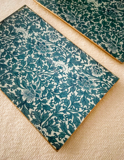 PLATE BLUE FLOWERS RECTANGULAR (3 SIZES)