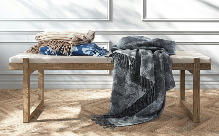 CADIZ THROW COLLECTION