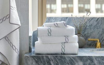 CLASSIC CHAIN TOWEL COLLECTION