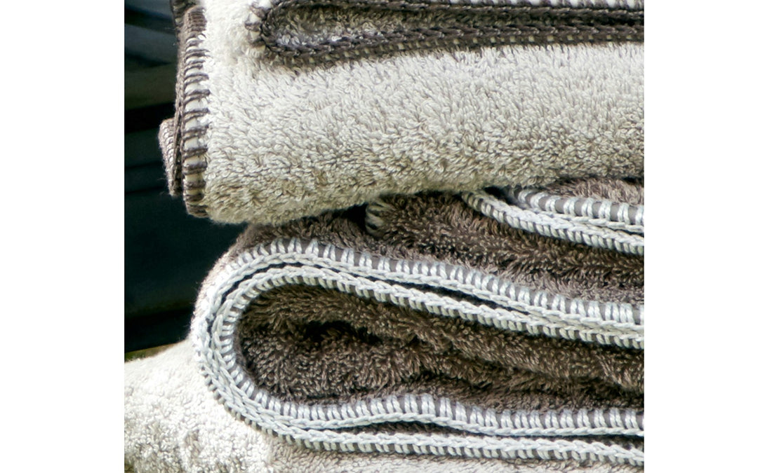 WHIPSTITCH TOWEL COLLECTION