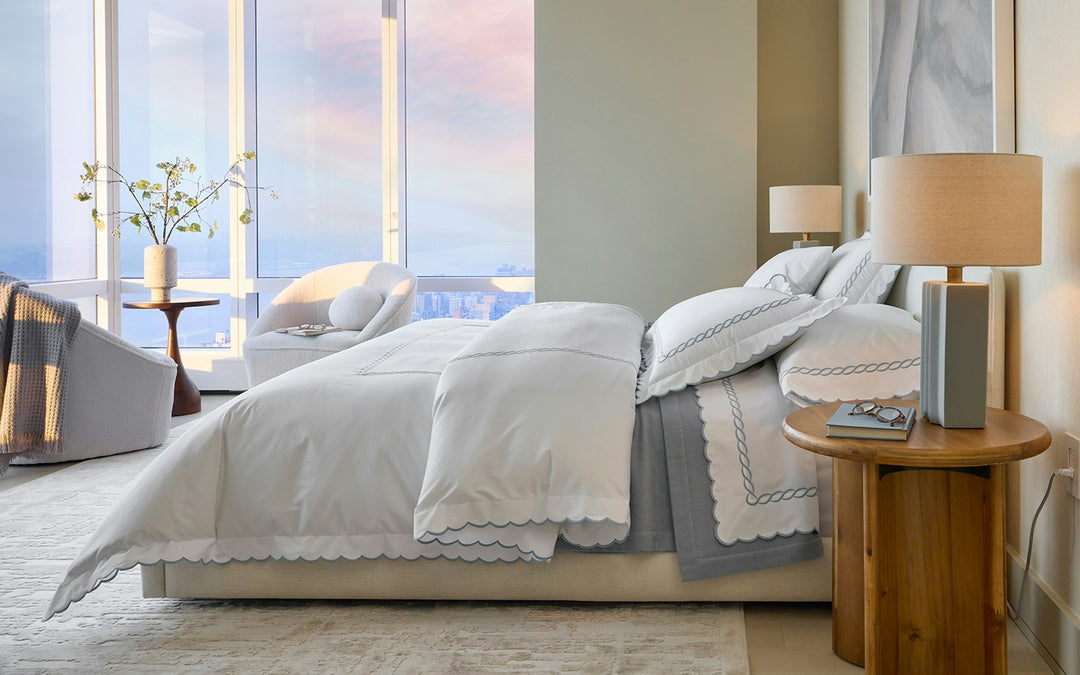 CLASSIC CHAIN SCALLOP BEDDING COLLECTION (Flat Sheets)