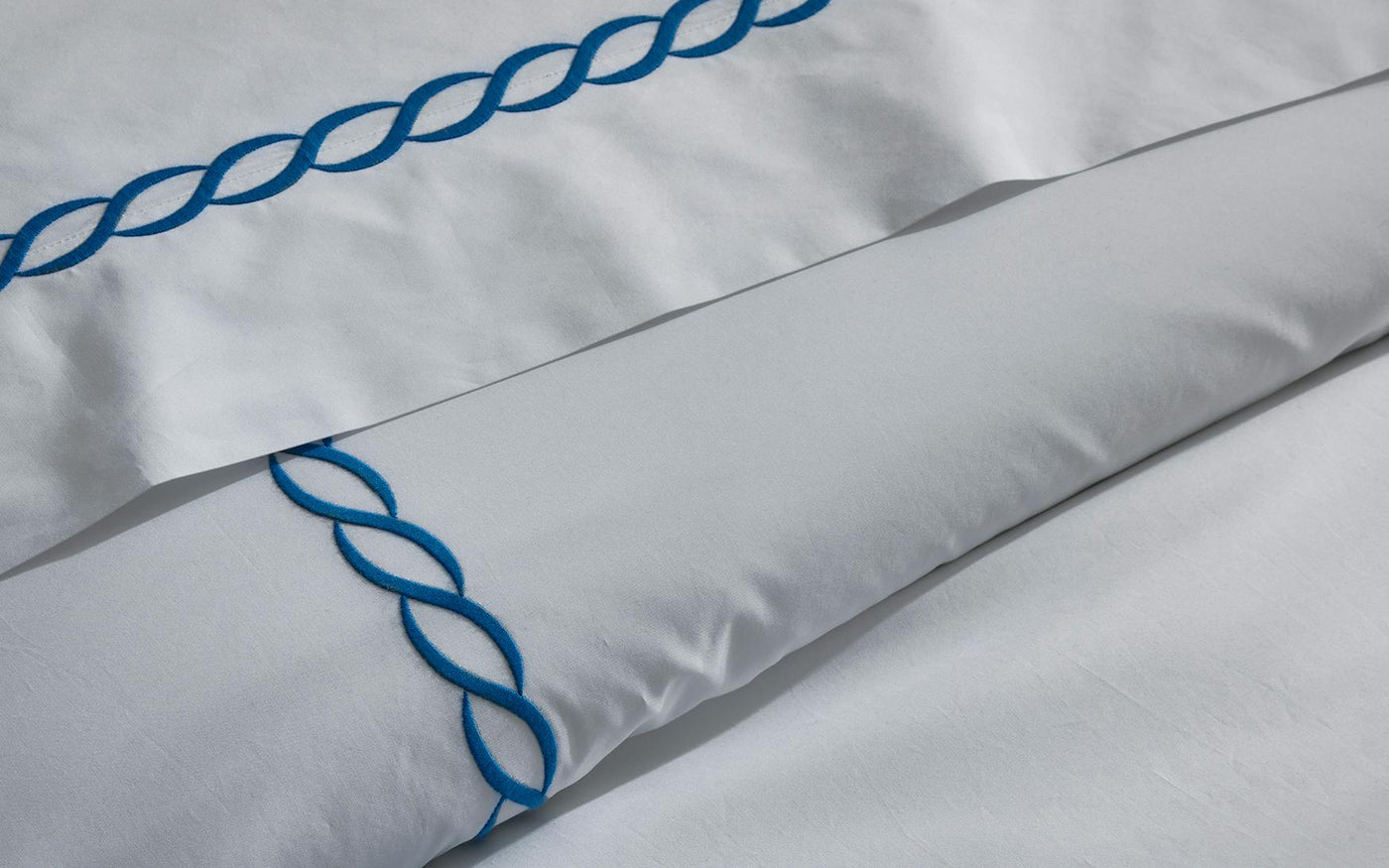 CLASSIC CHAIN BEDDING COLLECTION (Flat Sheets)