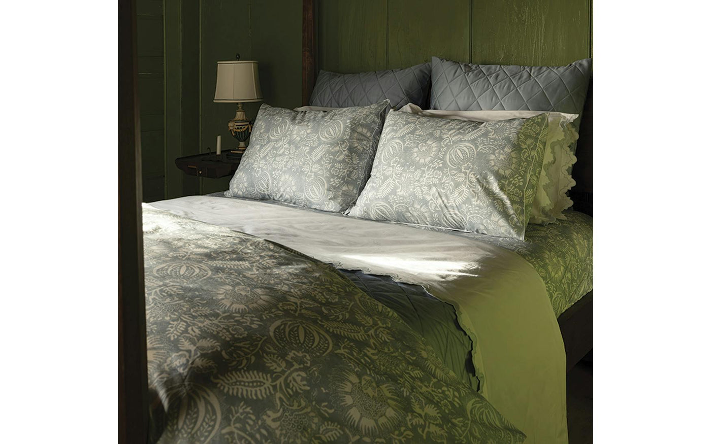 GRANADA BEDDING COLLECTION