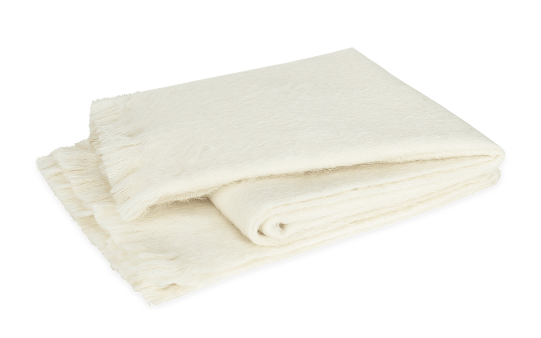 BRUNO THROW COLLECTION