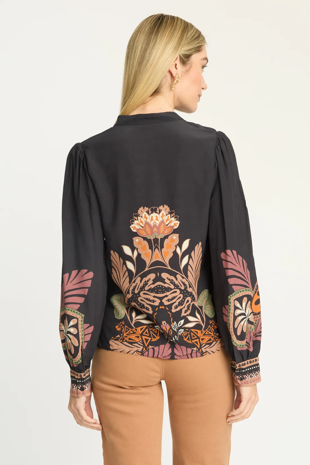 TOP IN CROUCHING CHEETAH BLACK