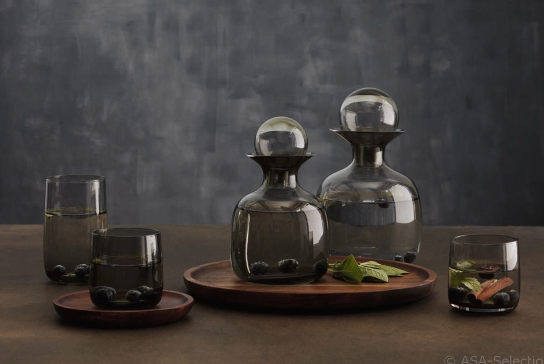 CARAFE GLASS GREY