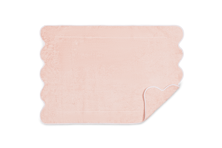 CAIRO SCALLOP TUB MAT COLLECTION