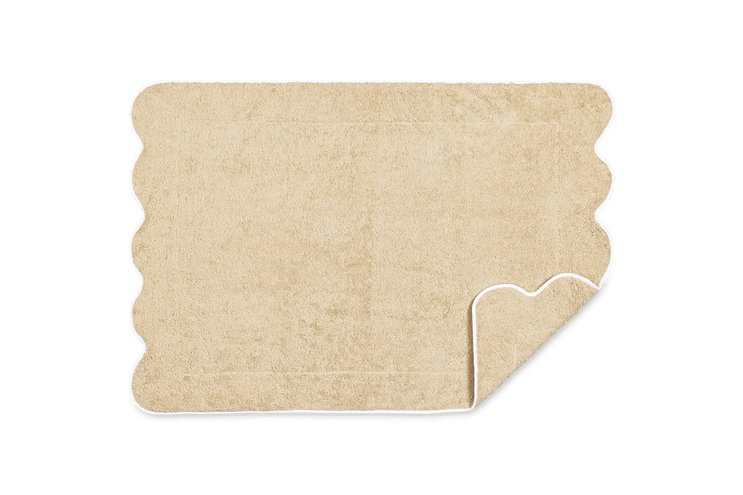 CAIRO SCALLOP TUB MAT COLLECTION