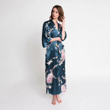 ROBE CHRYSATHEMUM & CRANE LONG