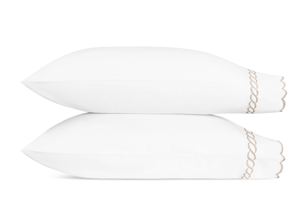CLASSIC CHAIN SCALLOP BEDDING COLLECTION (Pillowcases)