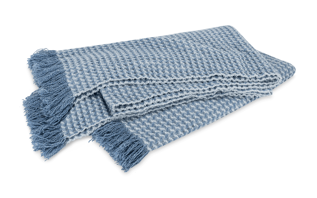 CLEO THROW COLLECTION