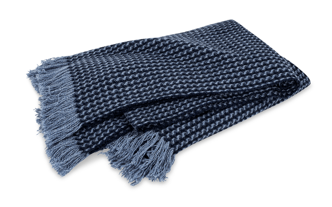 CLEO THROW COLLECTION