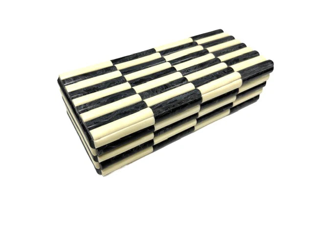 BOX SLATS BLACK & WHITE