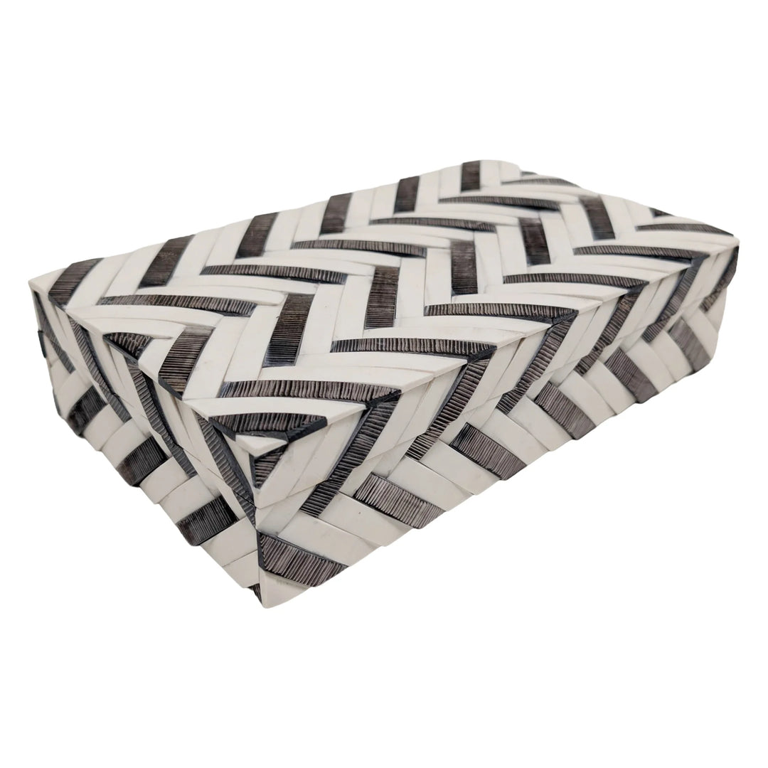 BOX WOVEN CHEVRON GRAY & WHITE