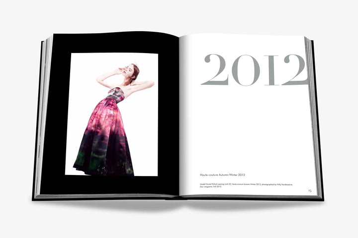 BOOK "DIOR BY RAF SIMONS"