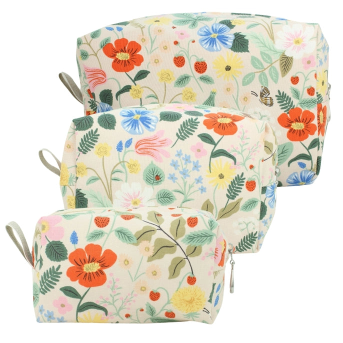 TOILETRY BAG BLUSH STRAWBERRY FIELDS