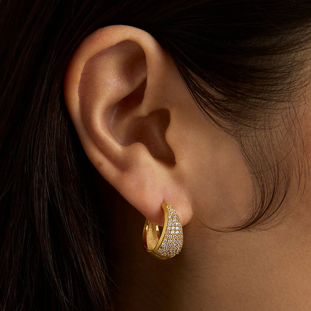 EARRINGS MARGAUX PAVE HUGGIE HOOPS