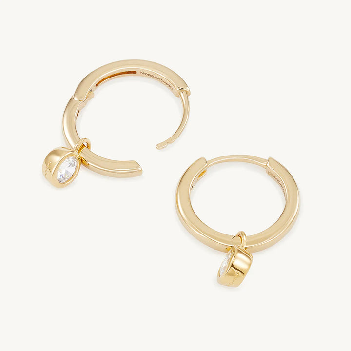 EARRINGS HUGGIE HOOPS ORSAY