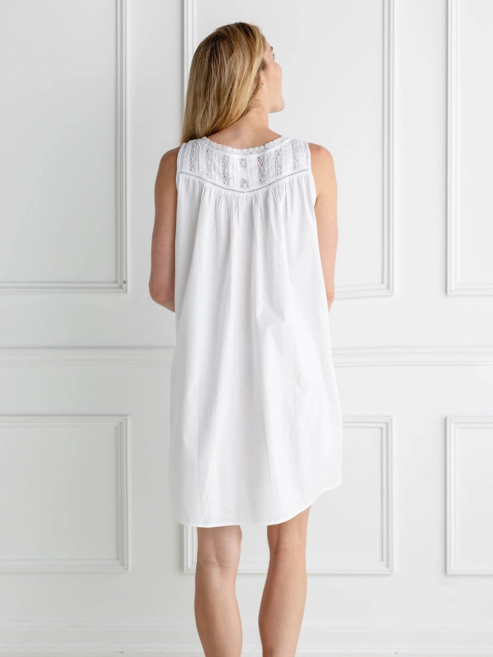 NIGHTGOWN CUTWORK LACE BOW