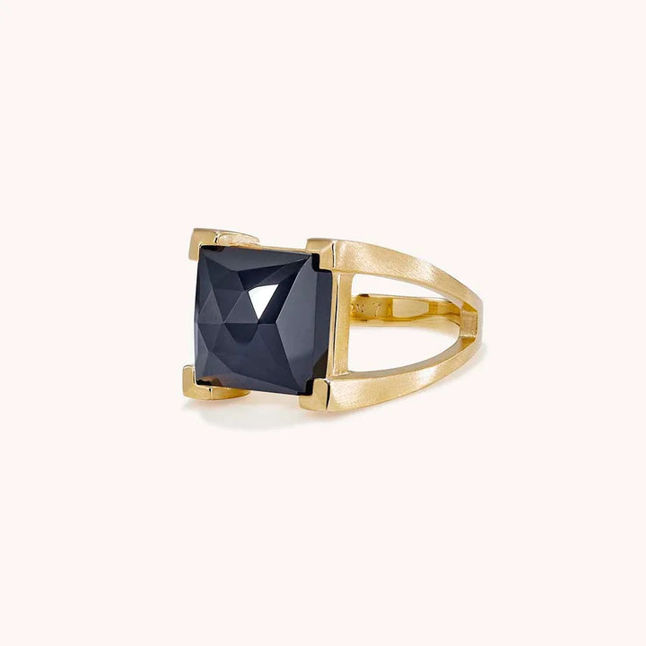 RING MINI PLAZA BLACK ONYX SZ 8
