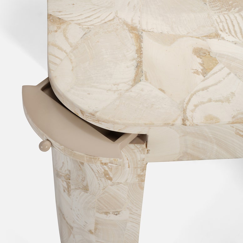 BRIGITTE GAME TABLE