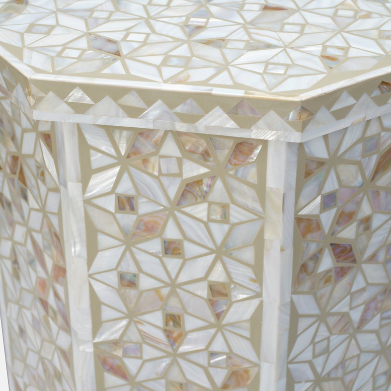 FARRAH ACCENT TABLE