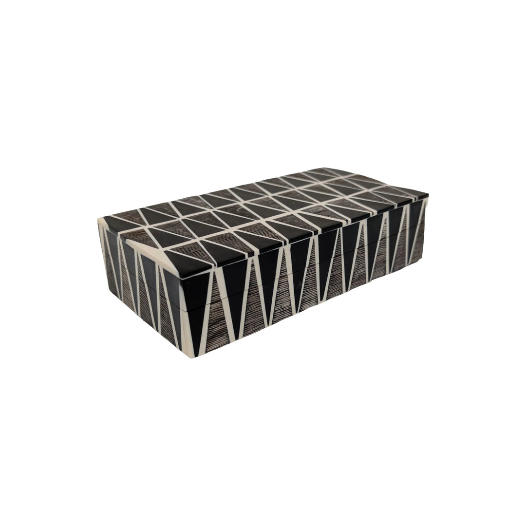 BOX BLACK GEOMETRIC TRIANGLES MOSAIC