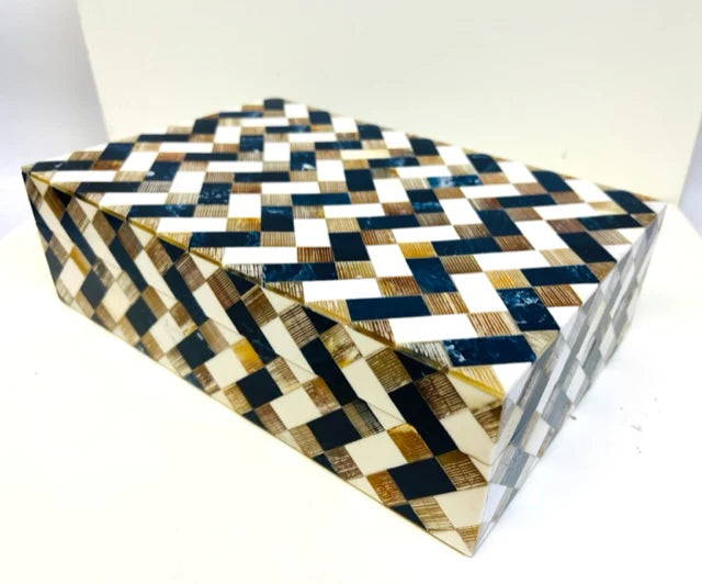 BOX BLUE WHITE CHEVRON