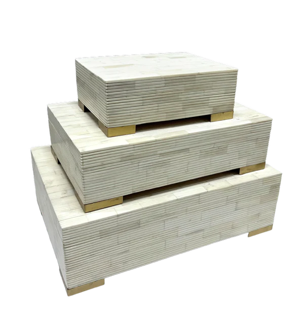 BOX BONE BRASS LEGS