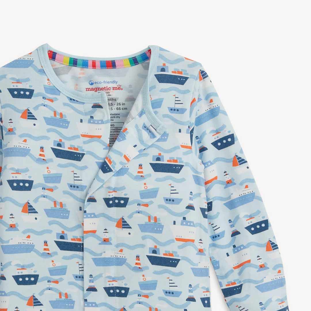 FOOTIE FOREVER AND ALL-WAVES MODAL