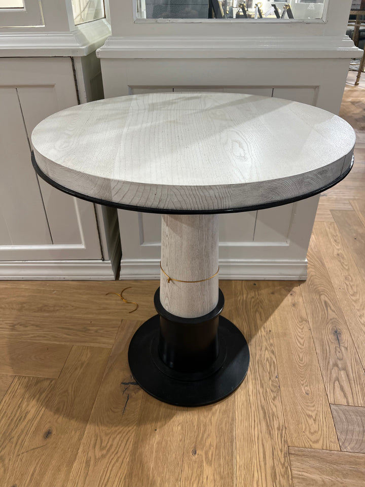 KAMILE END TABLE
