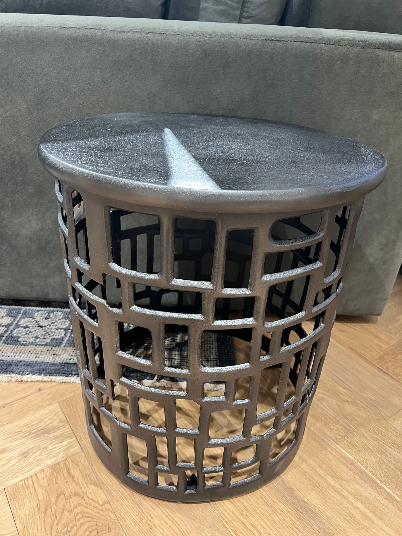 ACCENT TABLE BLACK