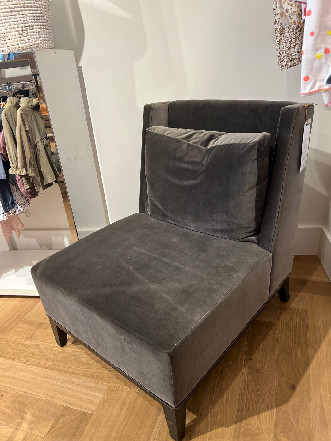 CHAIR DASH ARMLESS IN COMO WASHED ASTEROID #58076