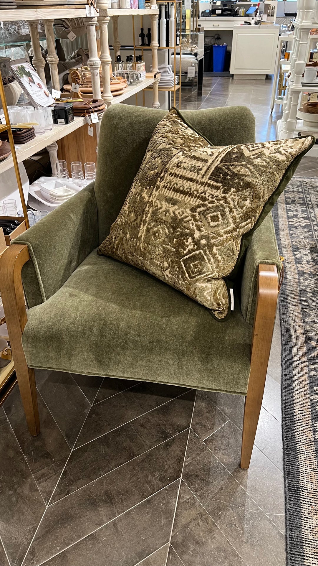 CHAIR IN NEVADA BAYLEAF #71904