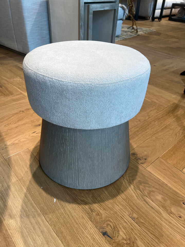 BENCH ROUND UPHOLSTERED TOP WOOD BASE #71782